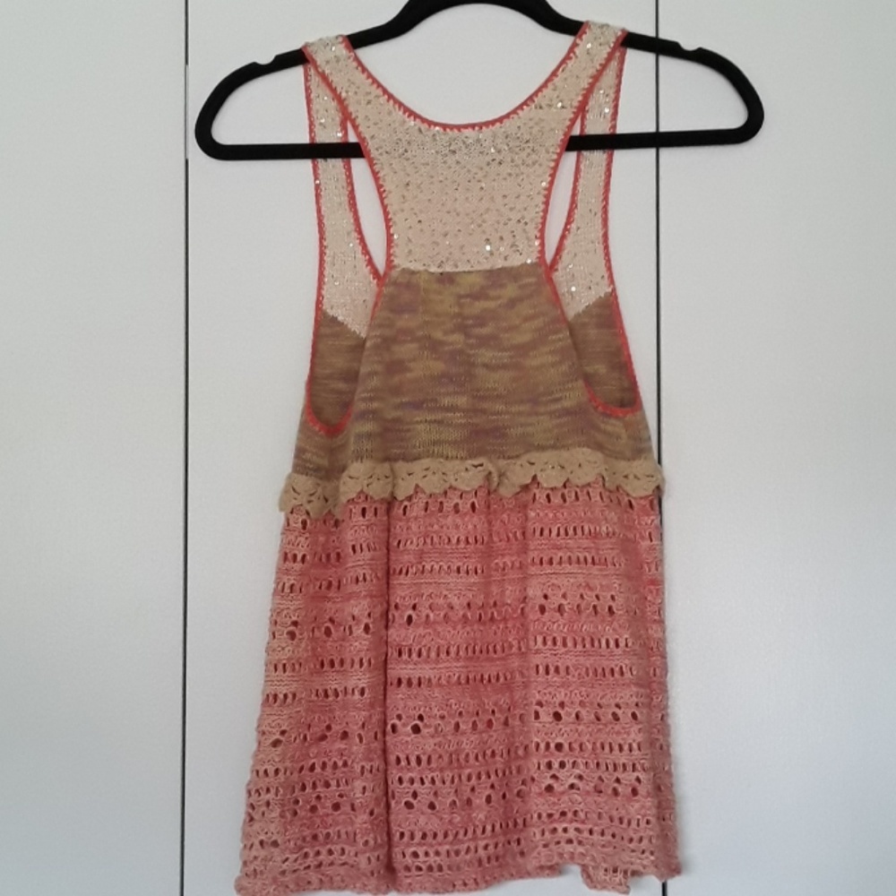 Top - Picture 4 of 5